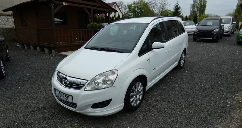 Opel Zafira cena 25700 przebieg: 153000, rok produkcji 2010 z Złotów małe 667